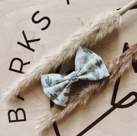 Barks & Brownies Leashes & Bow Tie