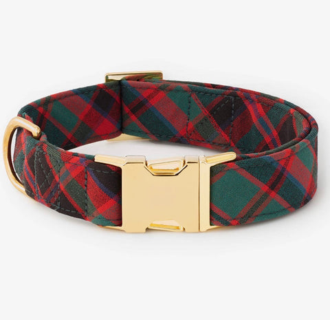 Foggy Dog Holiday Collar